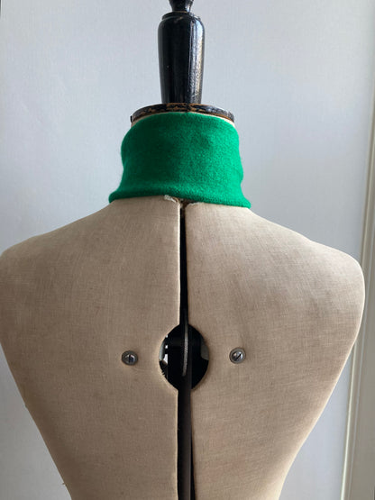 Emerald Green: Lambswool Ribbon Neckerchief Scarf - Lana