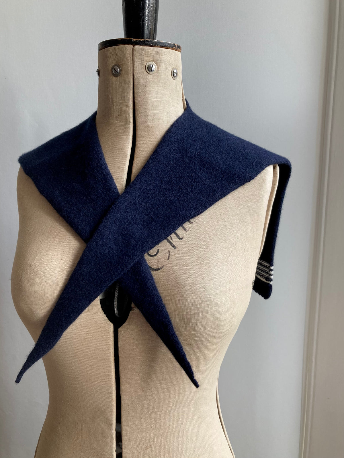 Dark Navy: Lambswool Sailor Neckerchief Scarf - Betty