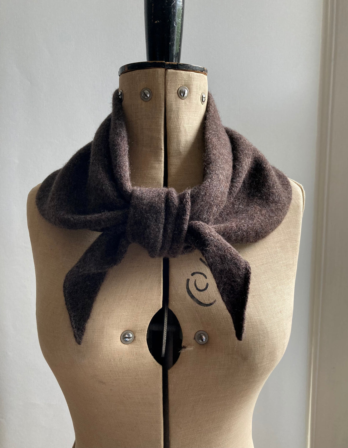 Bitter Chocolate: Lambswool Larger Neckerchief Scarf - Cary
