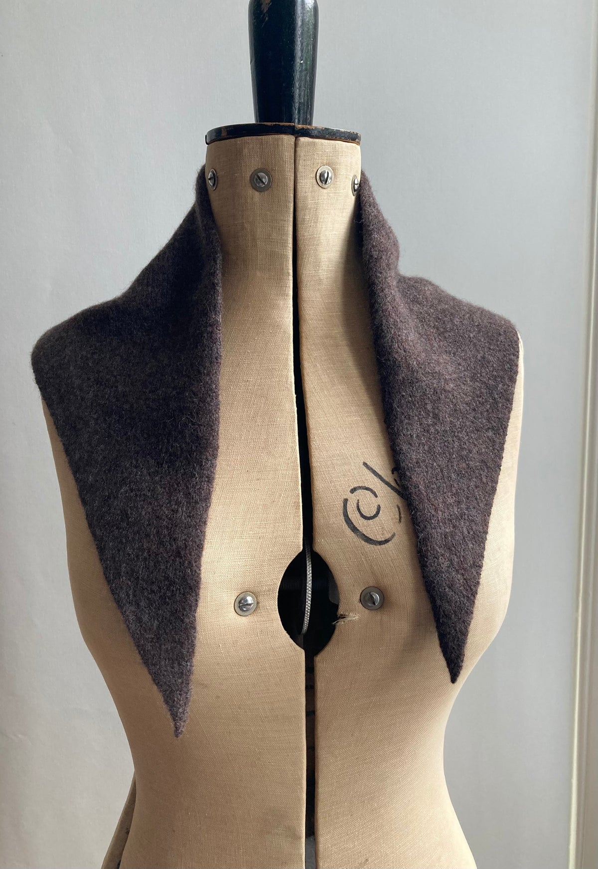 Bitter Chocolate: Lambswool Triangle Scarf - Romy