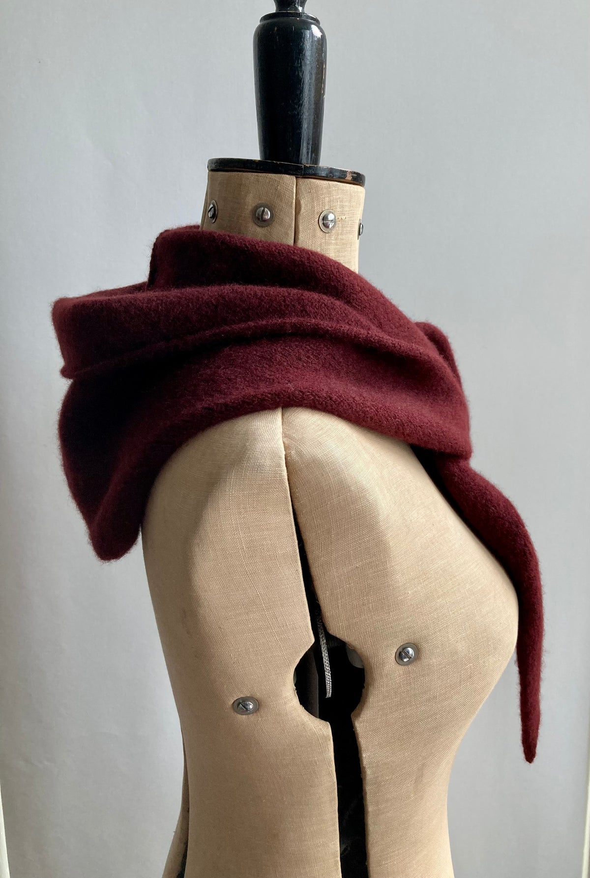 Conker: Lambswool Hooded Scarf - Grace
